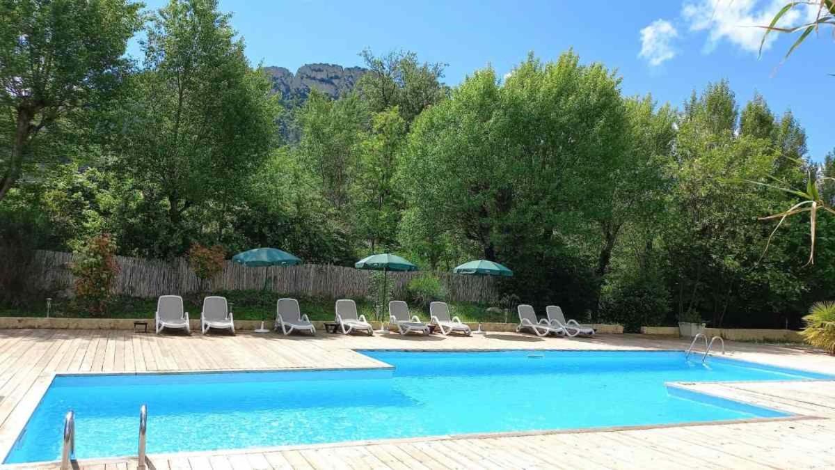 Hotel Sous L'Olivier Buis-les-Baronnies Eksteriør bilde